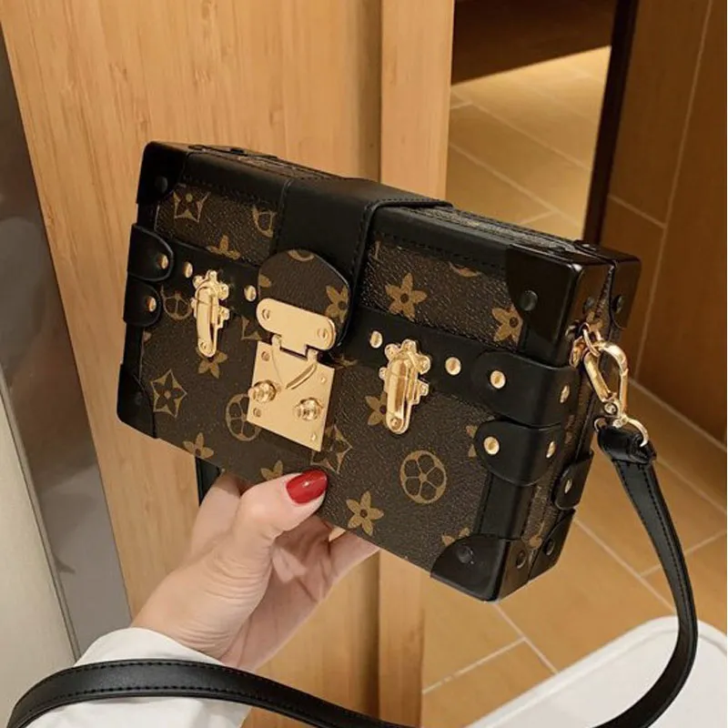 Luxury Bags Level - Vintage Printed Ladies Box Bag High