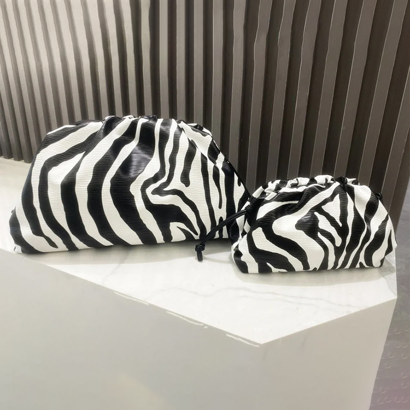 Fashion Zebra Print Pouch, Wom – Luxury Bags Consignment recenzja i cena