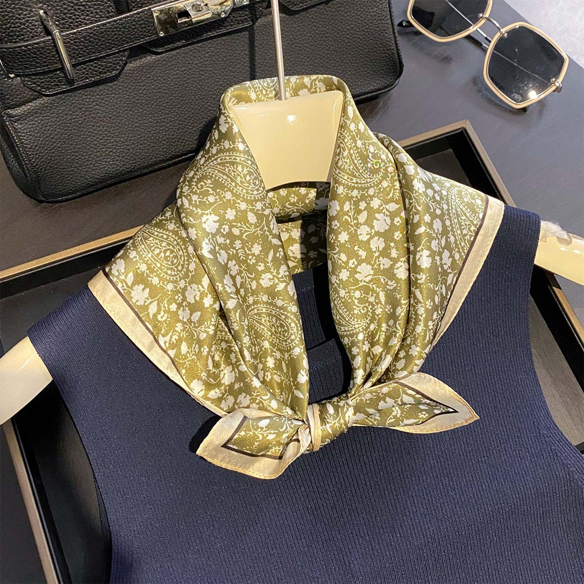 Luxury 100% Pure Silk Square S – Luxury Bags Expensive recenzja i cena