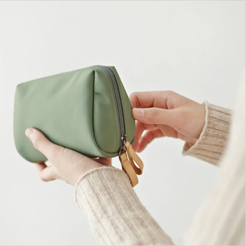 New Simple Women Cosmetic Bag  – Luxury Bags Consignment recenzja i cena