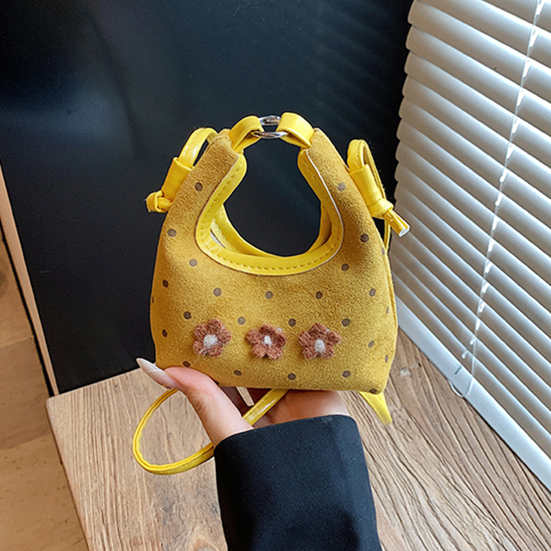 Autumn Winter Sweet Flower Min – Half Moon Bag Suede recenzja i cena