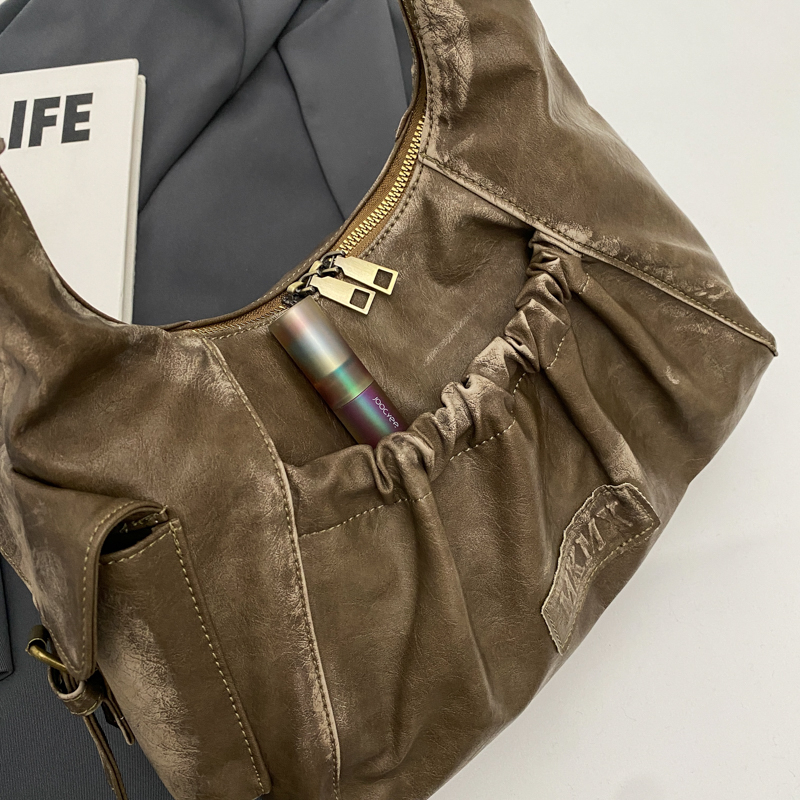 Distressed Vintage Shoulder Ba – Luxury Bags Consignment recenzja i cena