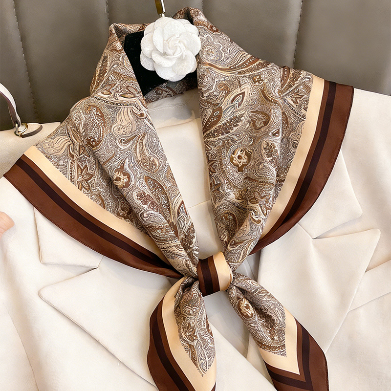 Luxury Women Silk Square Scarf – Luxury Bags Expensive recenzja i cena