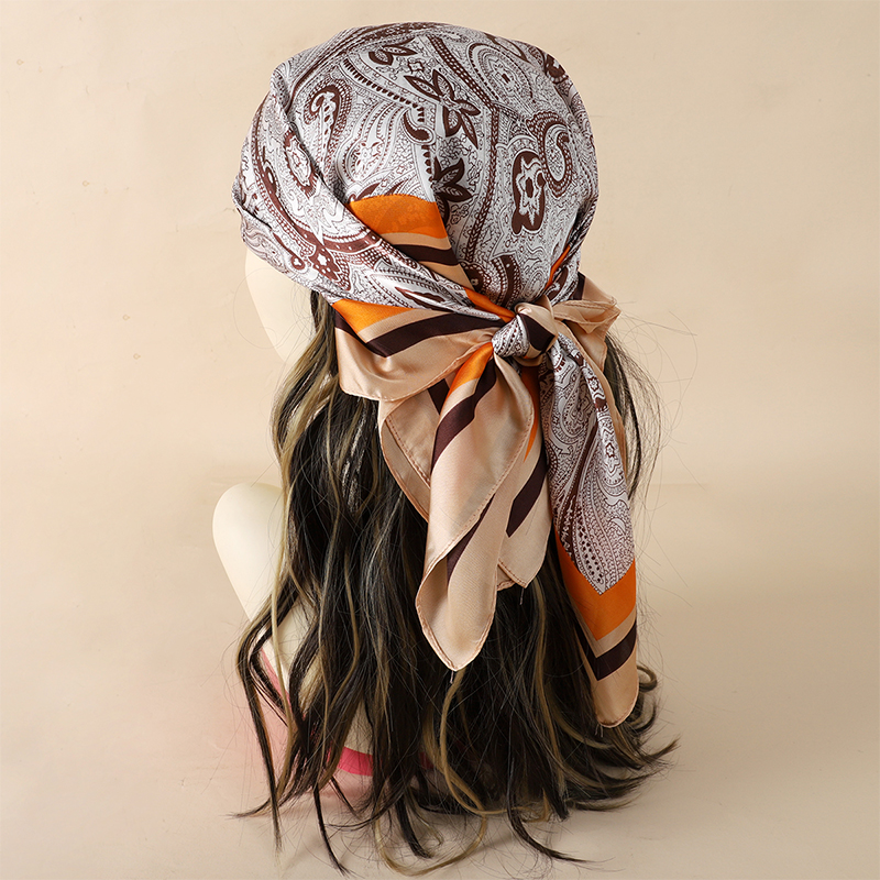 Luxury Women Silk Square Scarf – Luxury Bags Expensive recenzja i cena