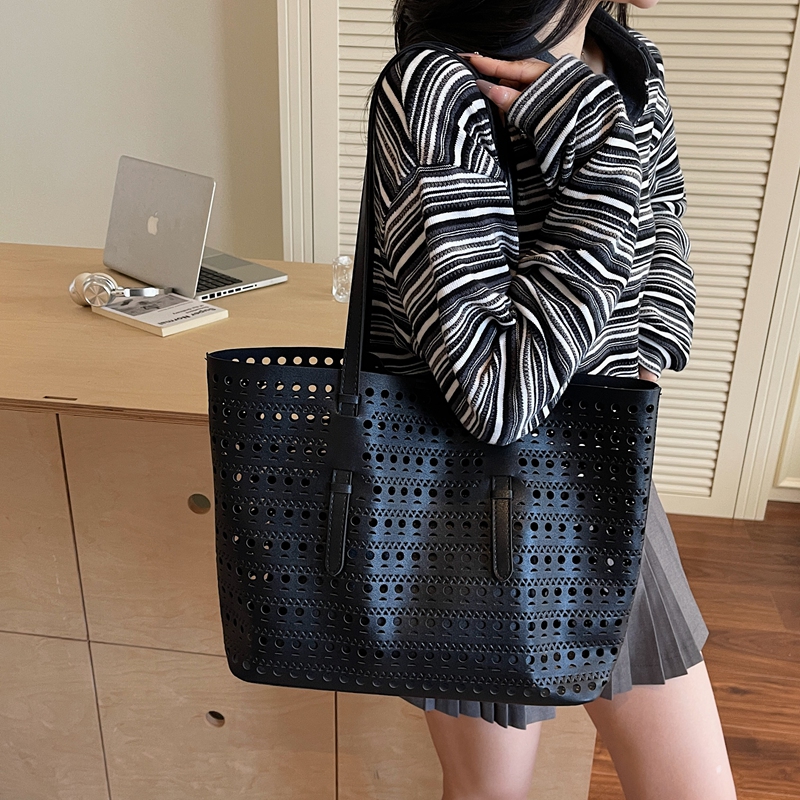 Large Size Shoulder Tote Bags  – Luxury Bags Consignment recenzja i cena