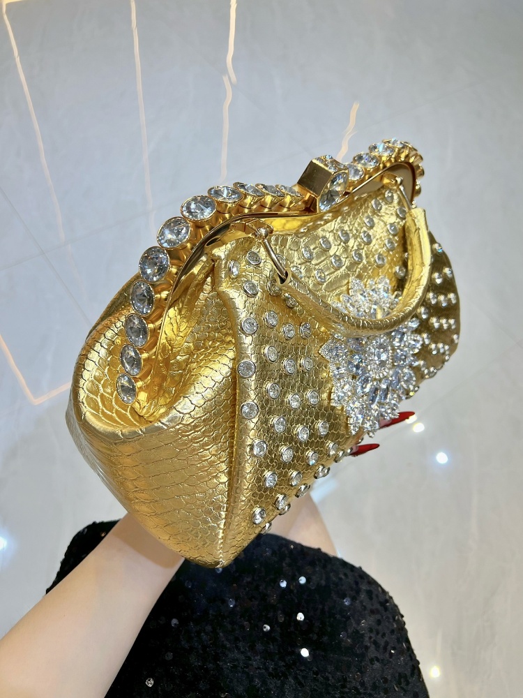 High-level Texture Rhinestones – Luxury Bags Level recenzja i cena
