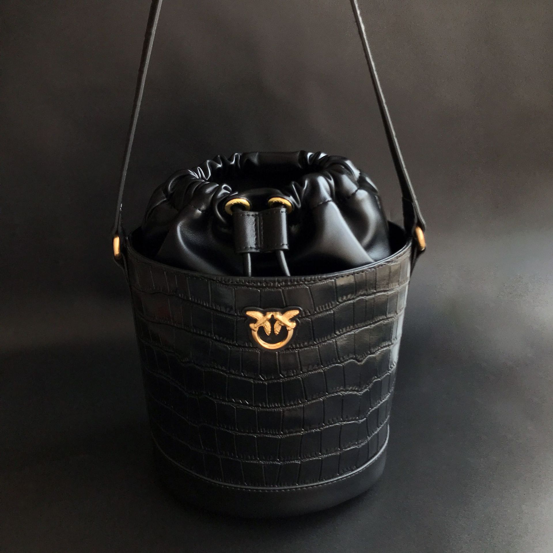 New Bucket Bag, Versatile Shou – Luxury Bags That Are Affordable recenzja i cena