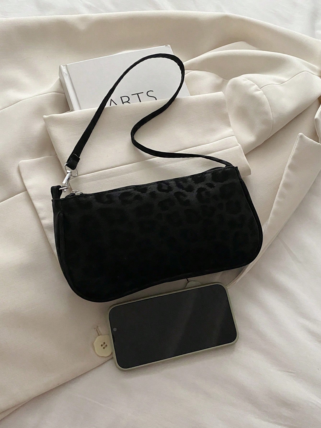 Women's Retro Suede Leopard Pr – Half Moon Bag Suede recenzja i cena