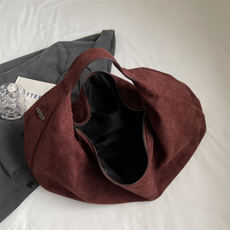 Women Half Moon Bags Large Cap – Half Moon Bag Suede recenzja i cena