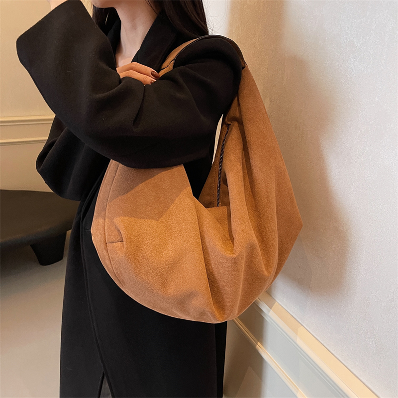 Women Half Moon Bags Large Cap – Half Moon Bag Suede recenzja i cena