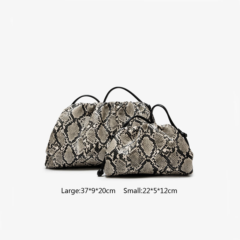 Ruched Serpentine Dumpling Bag – Luxury Bags Consignment recenzja i cena